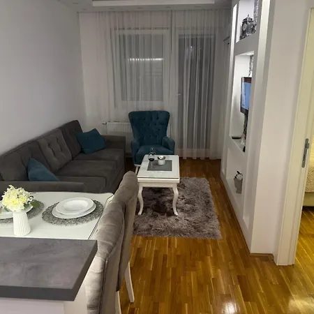 Mojsilovic Lägenhet Ub